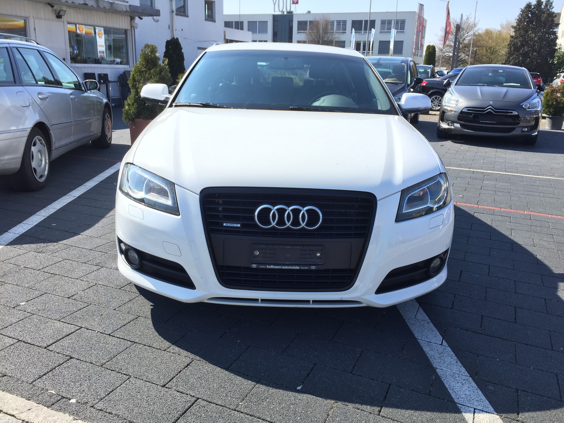 AUDI A3 Sportback 2.0 TFSI Ambition quattro S-tronic-image-0