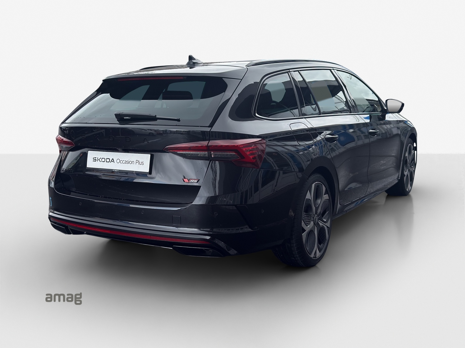 SKODA Octavia Combi 2.0 TSI DSG RS-image-4