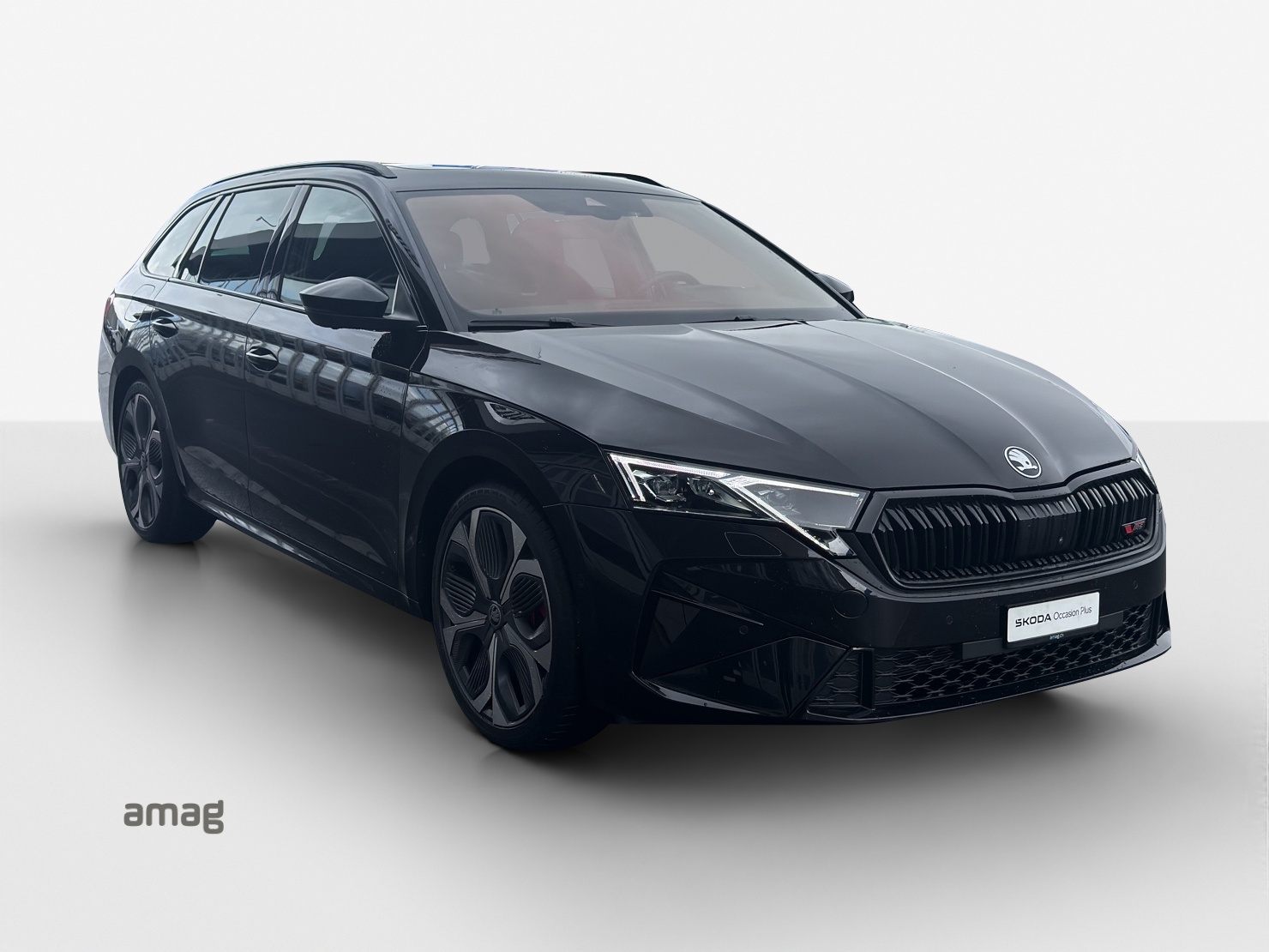 SKODA Octavia Combi 2.0 TSI DSG RS-image-5