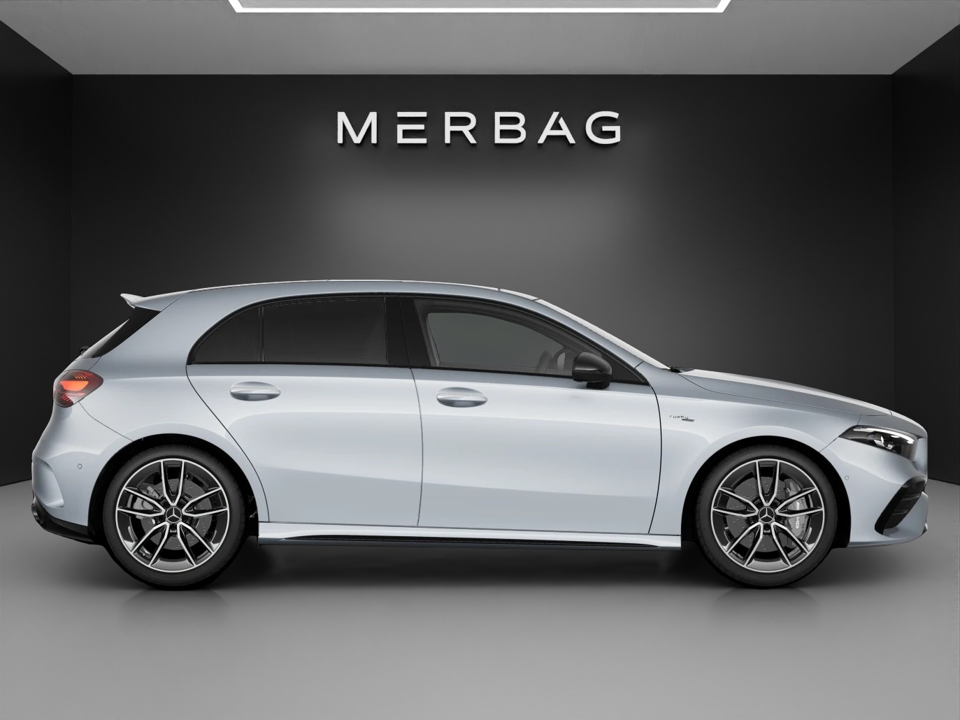 MERCEDES-BENZ A AMG 35 4Matic 8G-DCT-image-1