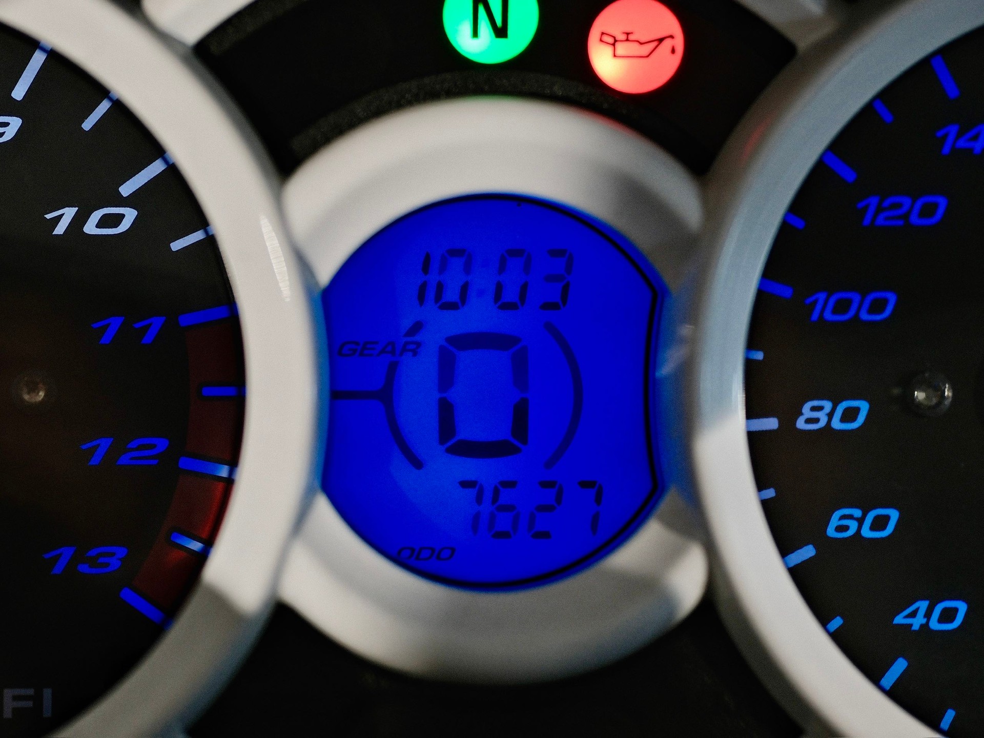 SUZUKI GSX 1300 RZ Hayabusa K8-image-15