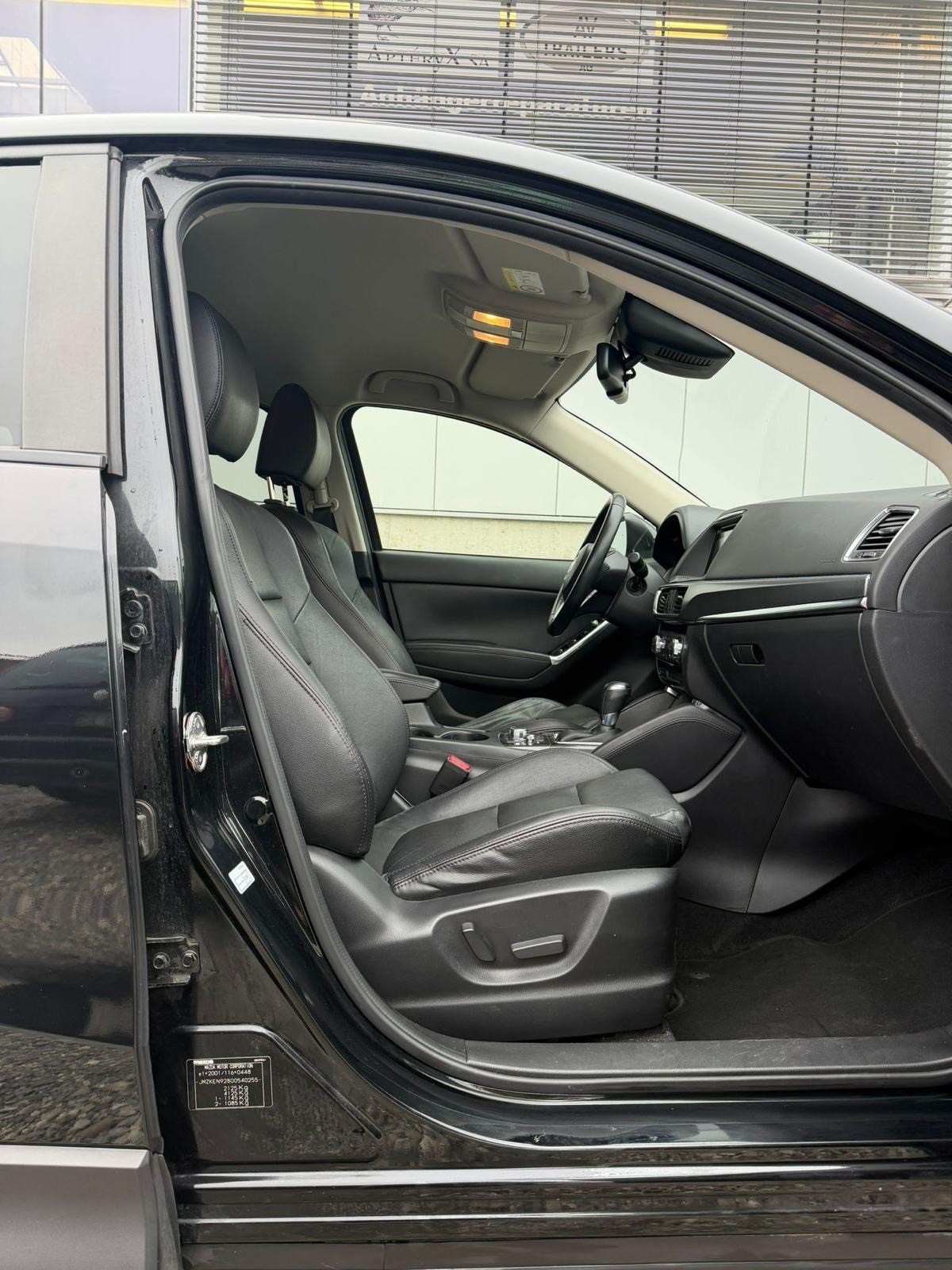 MAZDA CX-5 2.2 D HP Revolution AWD Automatic-image-7