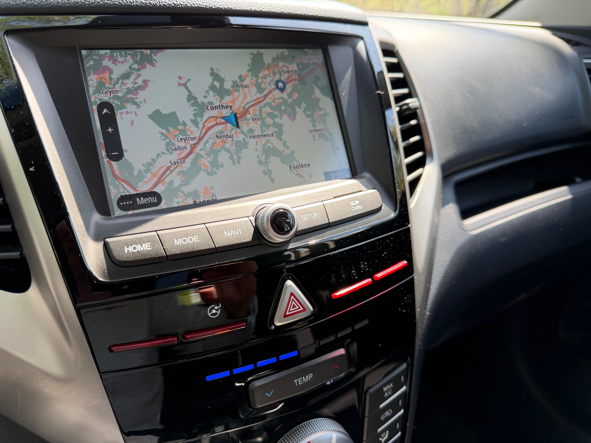 KGM-SsangYong Tivoli 1.6 eXDi Quartz 4WD-image-10