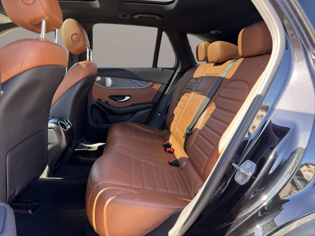 MERCEDES-BENZ GLC 43 AMG 4m-image-13