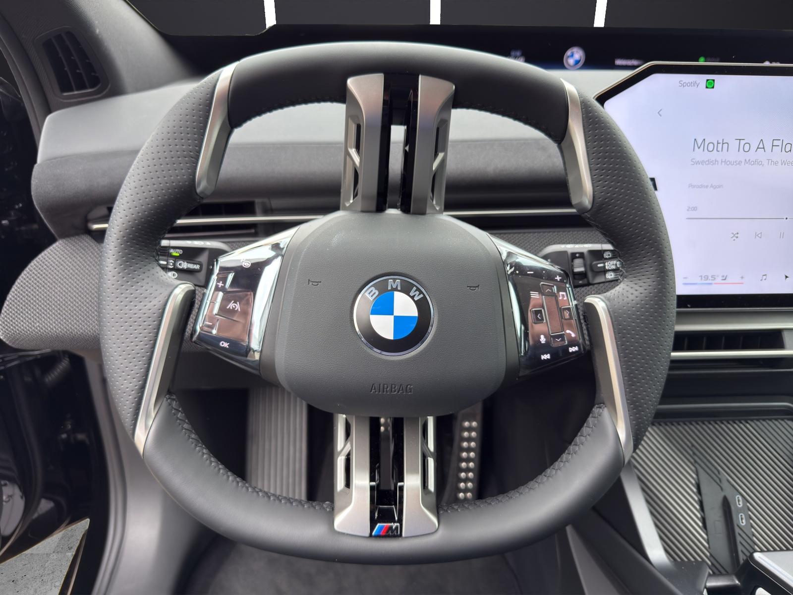 BMW iX3 xDrive50-image-13