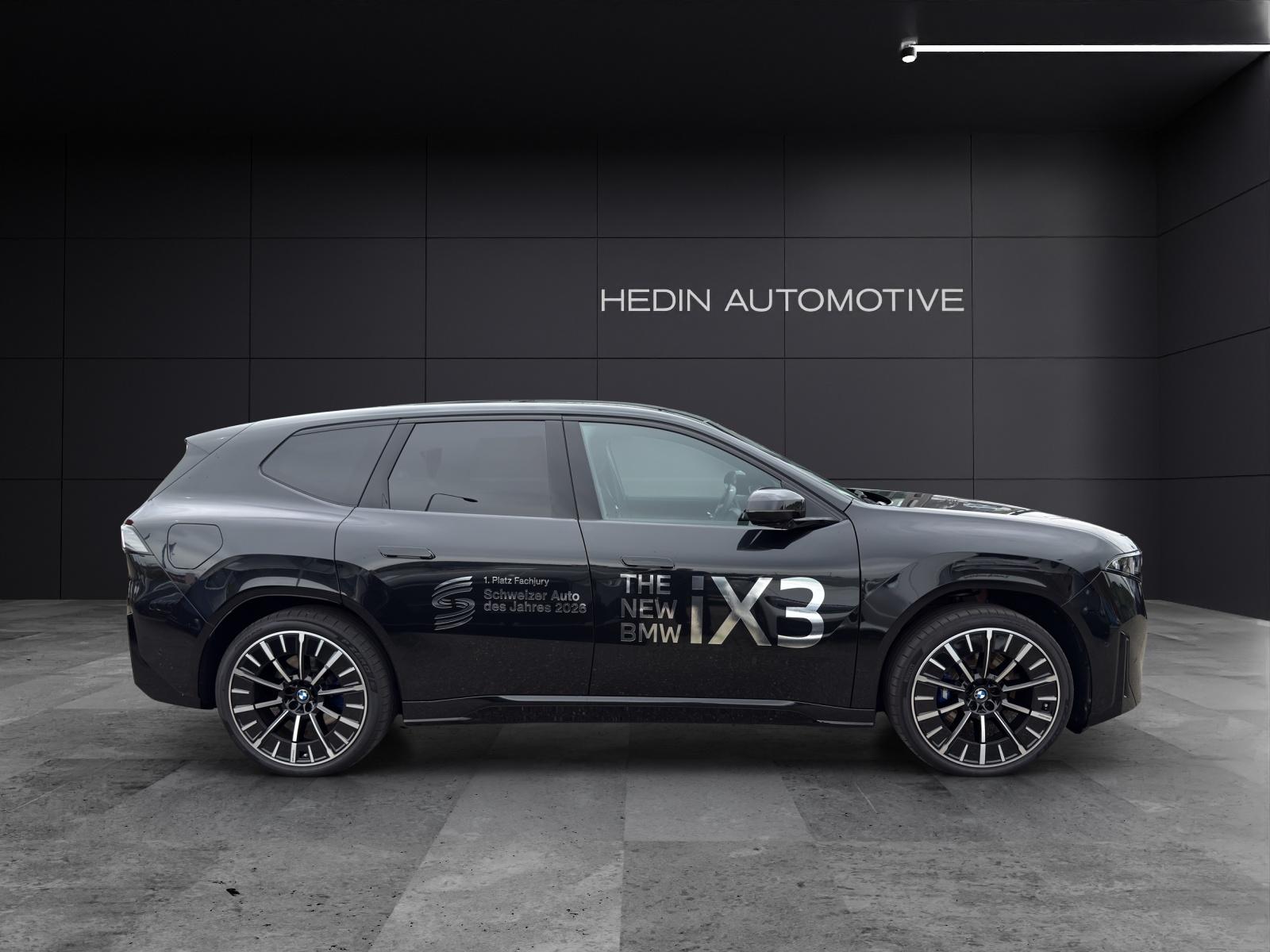 BMW iX3 xDrive50-image-5