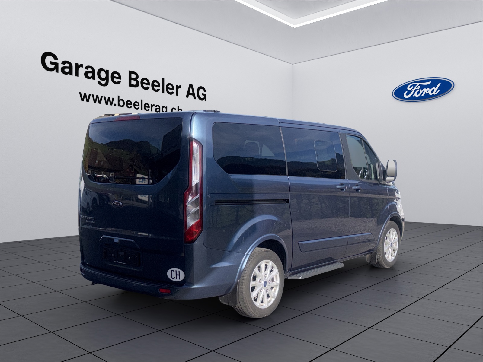 FORD Tourneo C Bus 320 L1 2.0 TDCi 185 Titanium-image-4