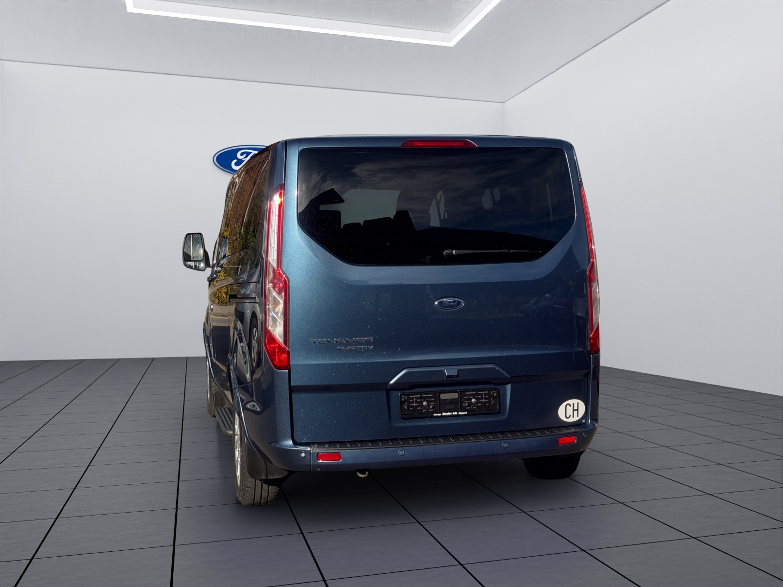 FORD Tourneo C Bus 320 L1 2.0 TDCi 185 Titanium-image-5