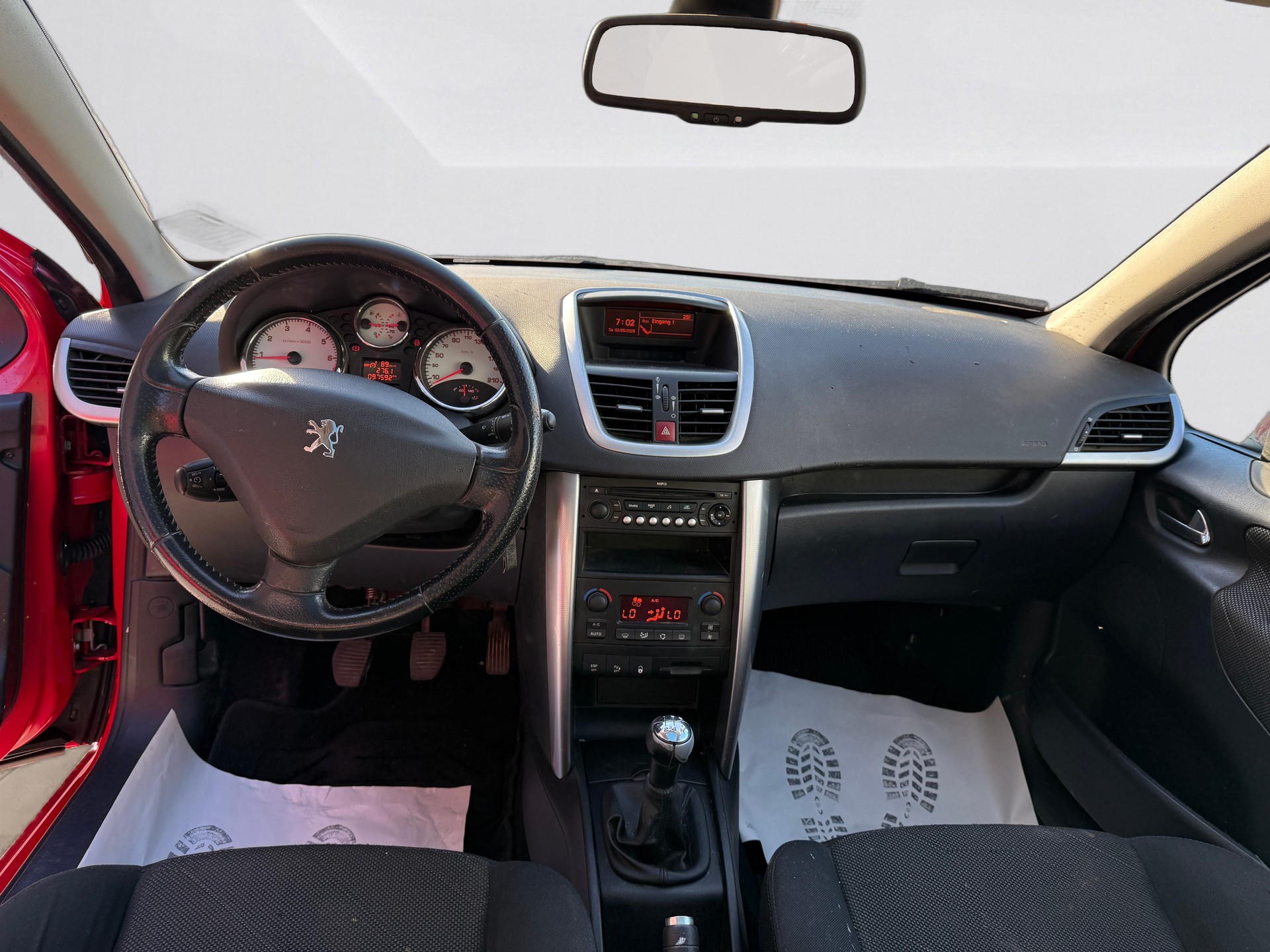 PEUGEOT 207 SW 1.6 16V Sport-image-14