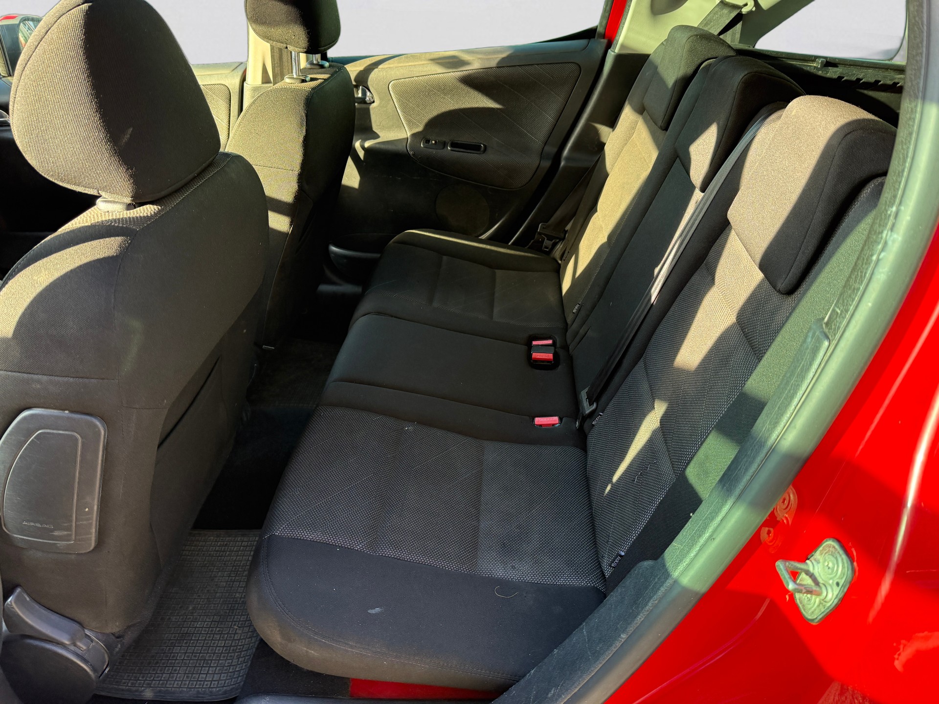 PEUGEOT 207 SW 1.6 16V Sport-image-12