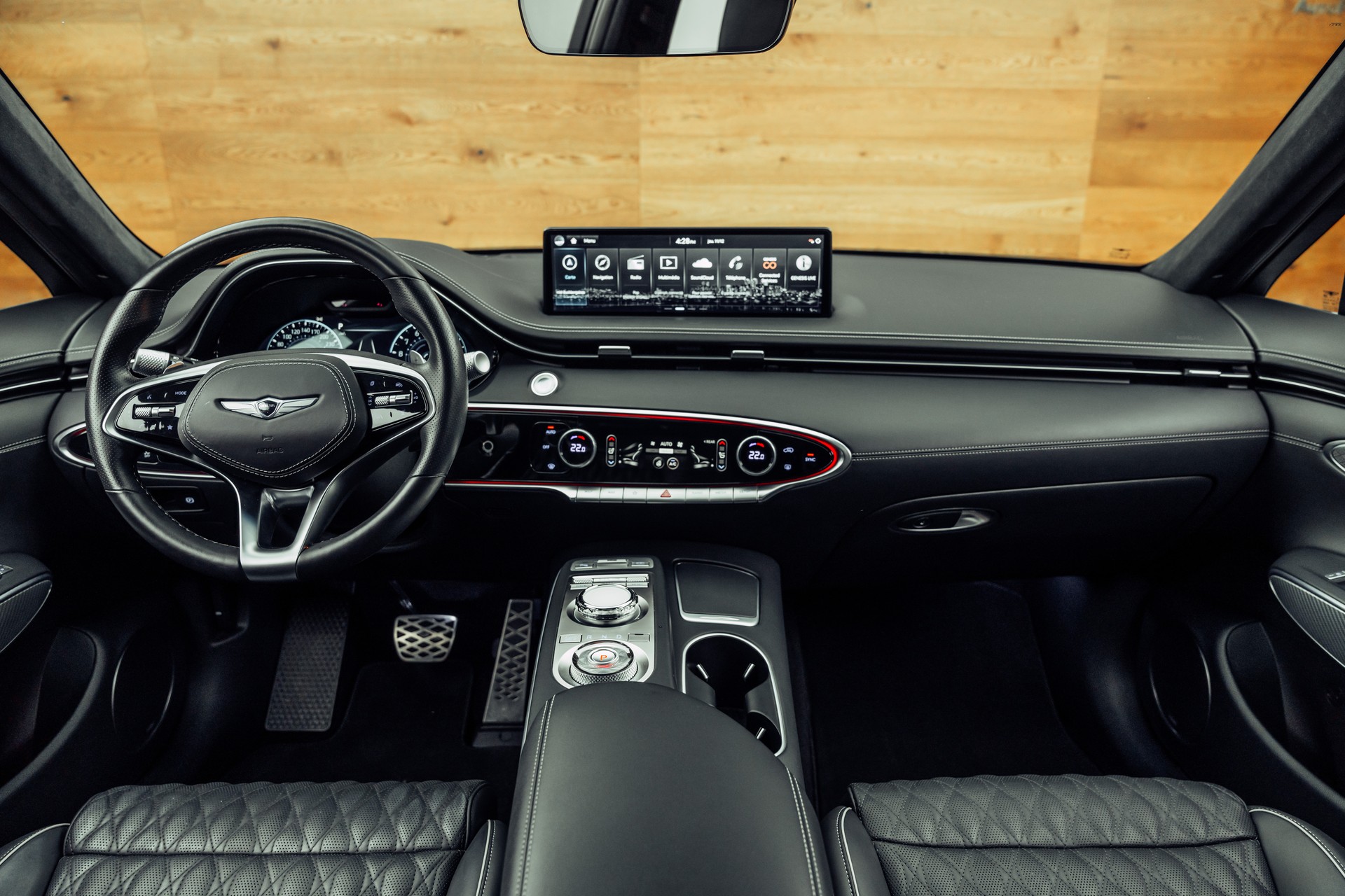 GENESIS GV70 2.5 TGDI Sport AT8 AWD-image-4