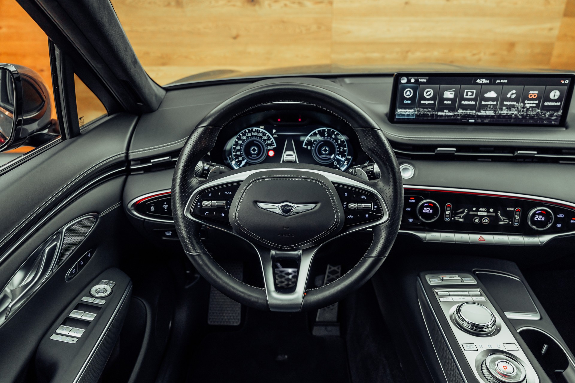 GENESIS GV70 2.5 TGDI Sport AT8 AWD-image-14