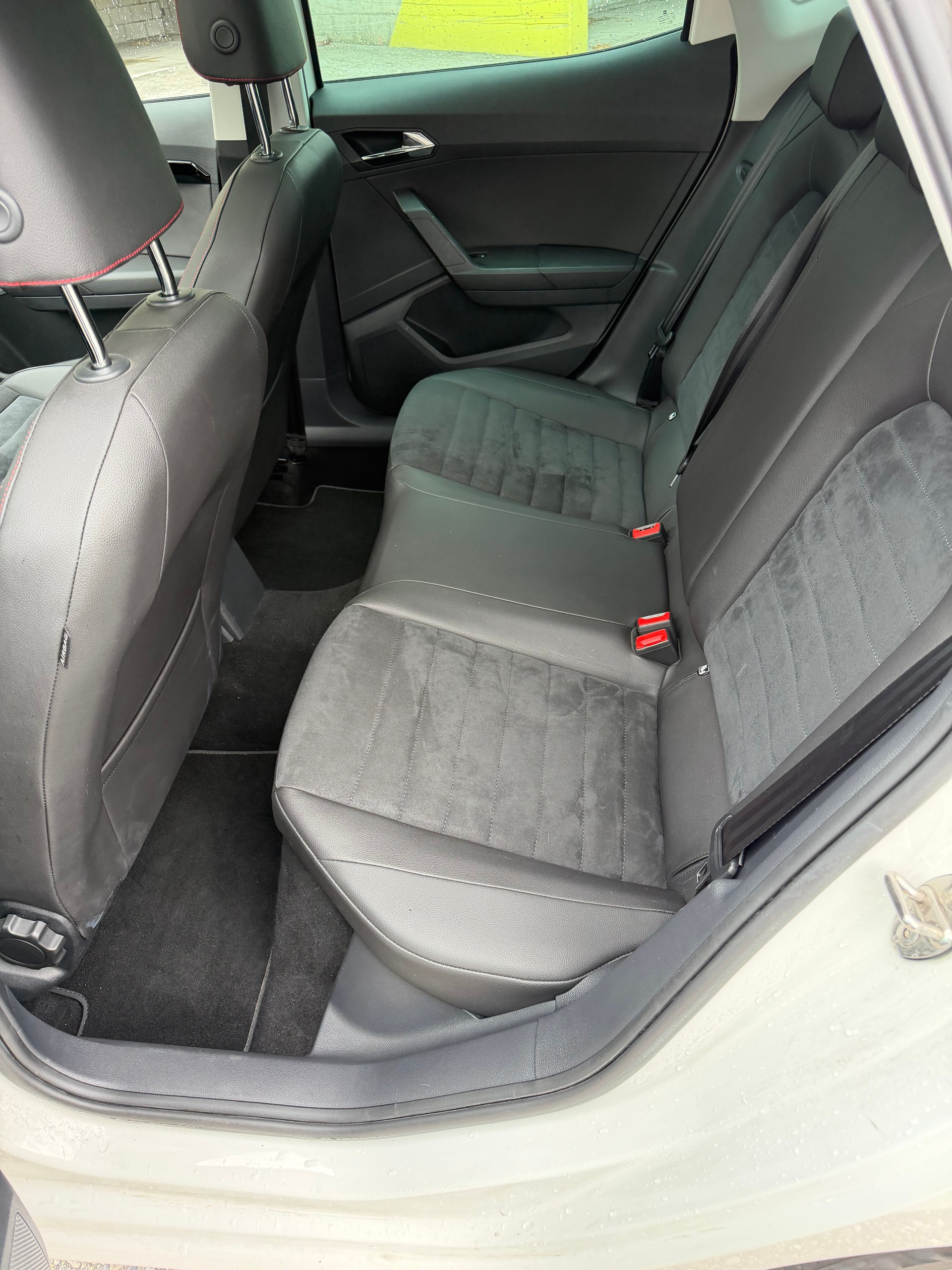 SEAT Ibiza 1.0 EcoTSI FR-image-10