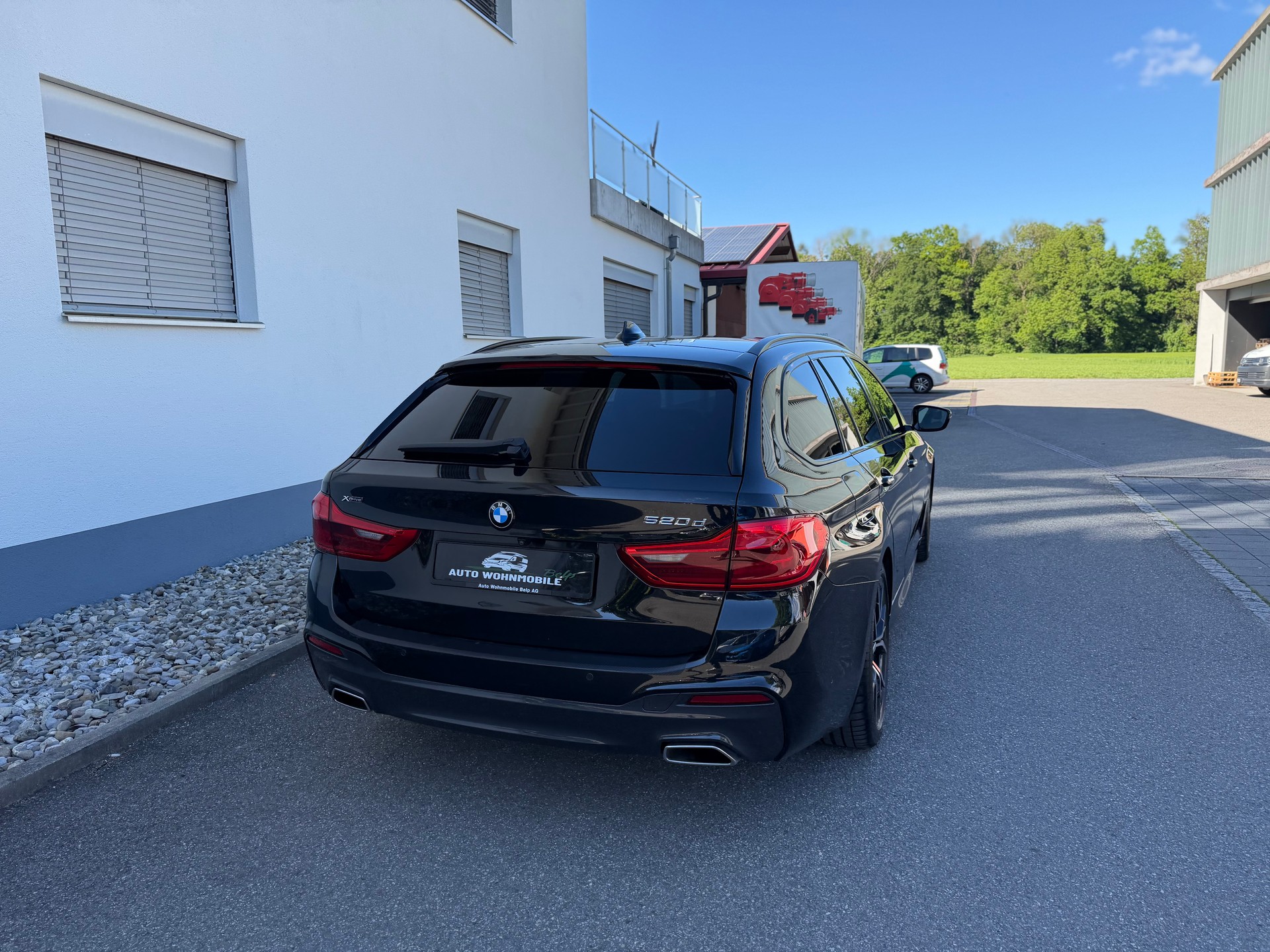BMW 520d xDrive Touring Steptronic-image-7