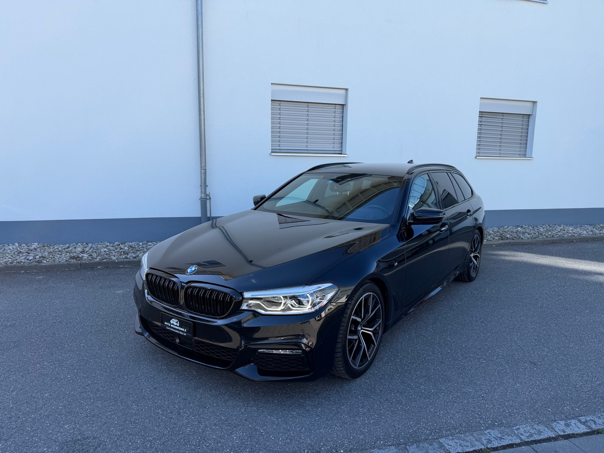 BMW 520d xDrive Touring Steptronic-image-9