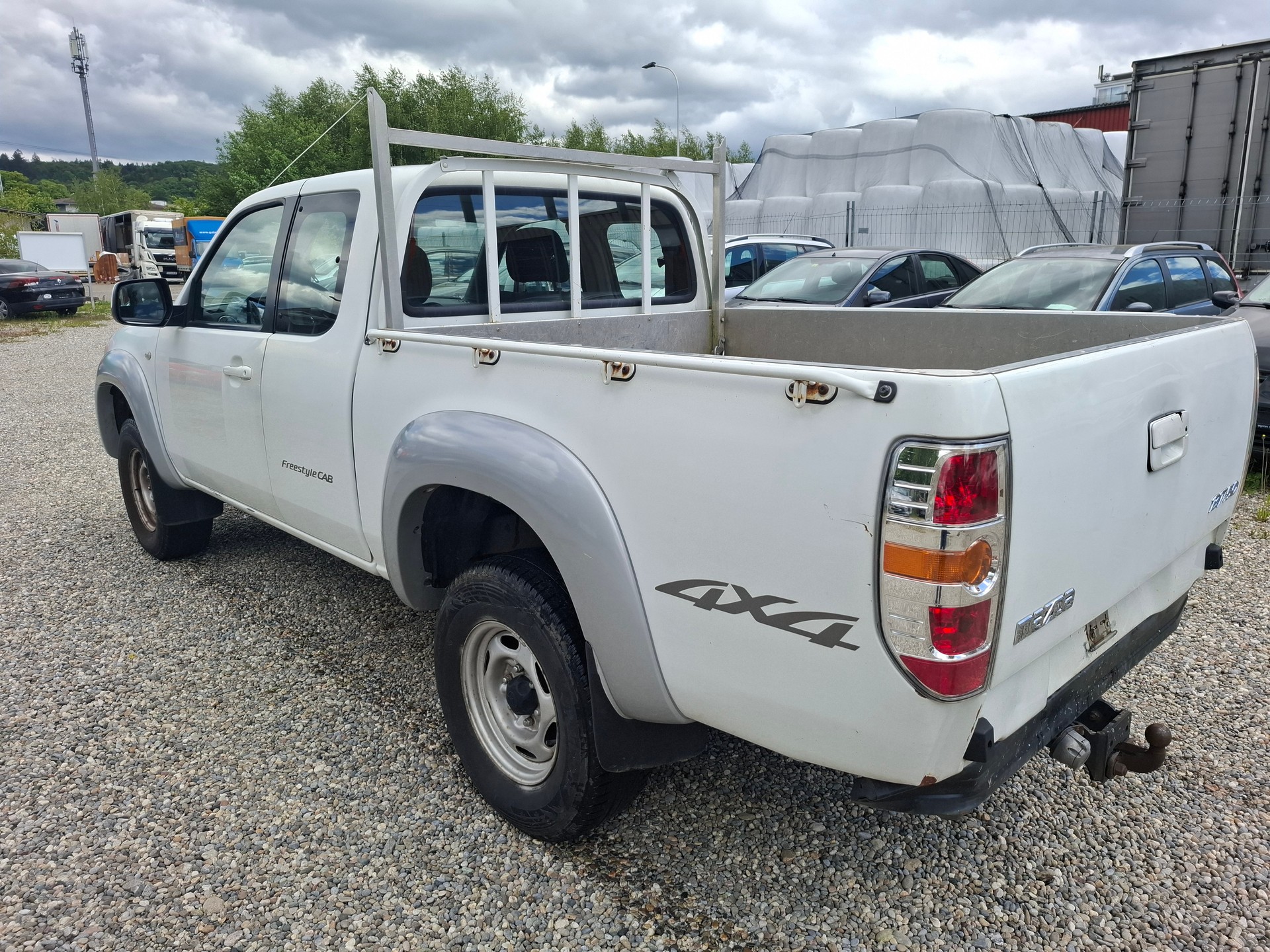MAZDA BT-50 2.5 CD Tornado 4x4-image-6