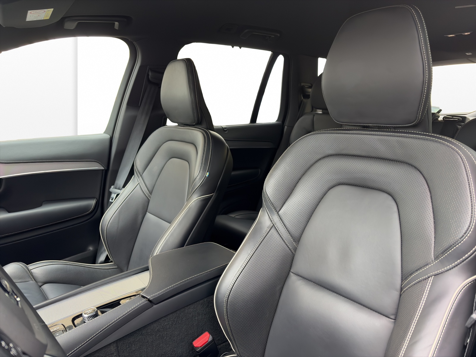 VOLVO XC90 2.0 T8 TE Plus Dark 7P. eAWD-image-8