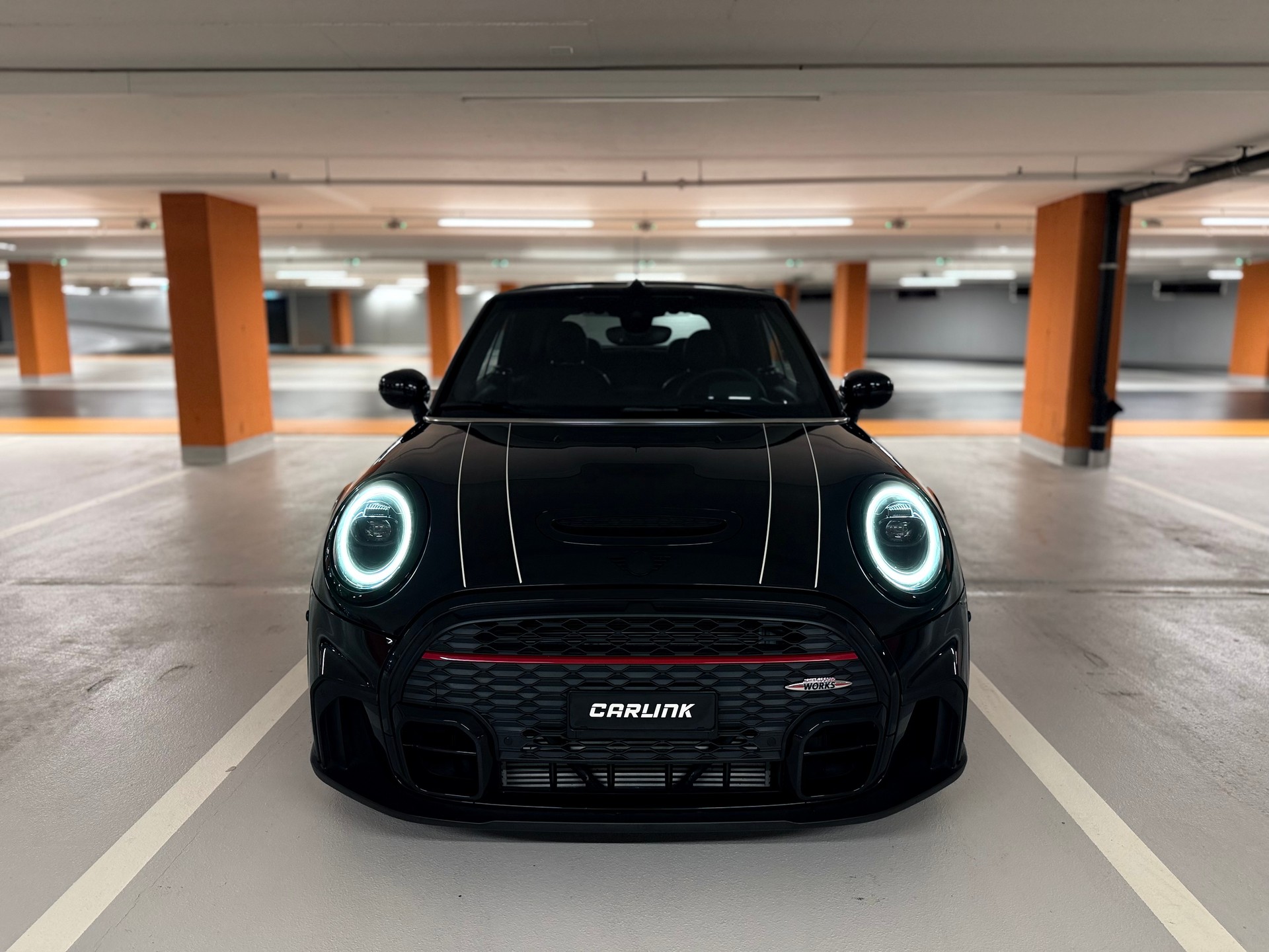 MINI Cooper John Cooper Works Cabriolet Steptronic-showroom-element-1