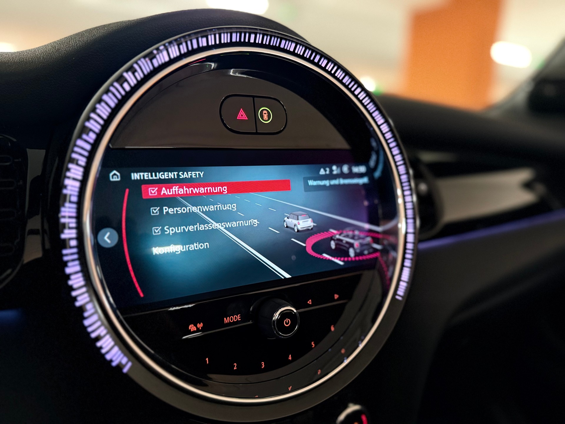 MINI Cooper John Cooper Works Cabriolet Steptronic-image-21
