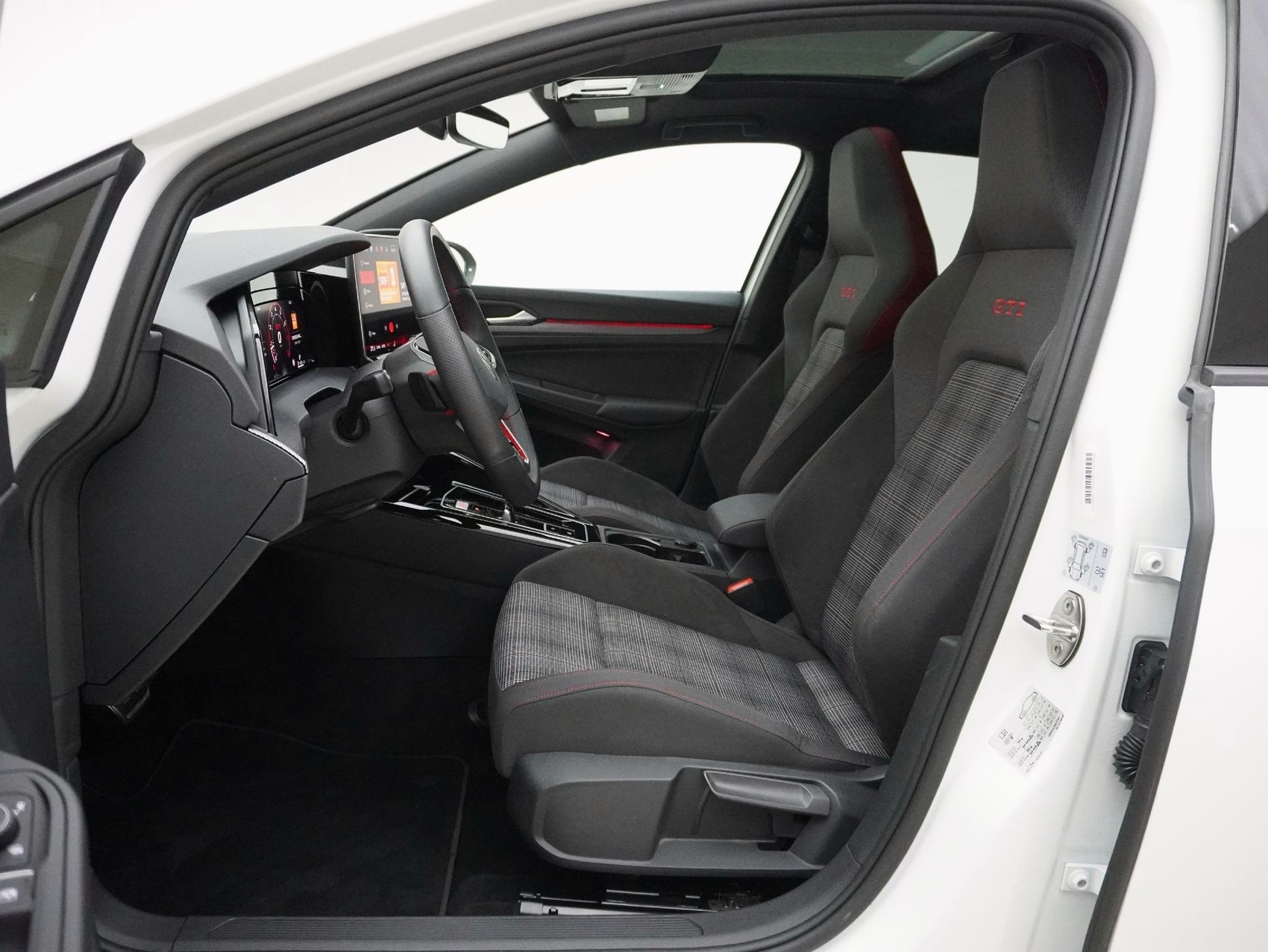 VW Golf 8.5 2.0 TSI DSG GTI Black Style (2025) ** Harman/Kardon / Head-Up / Panoramadach **-image-10