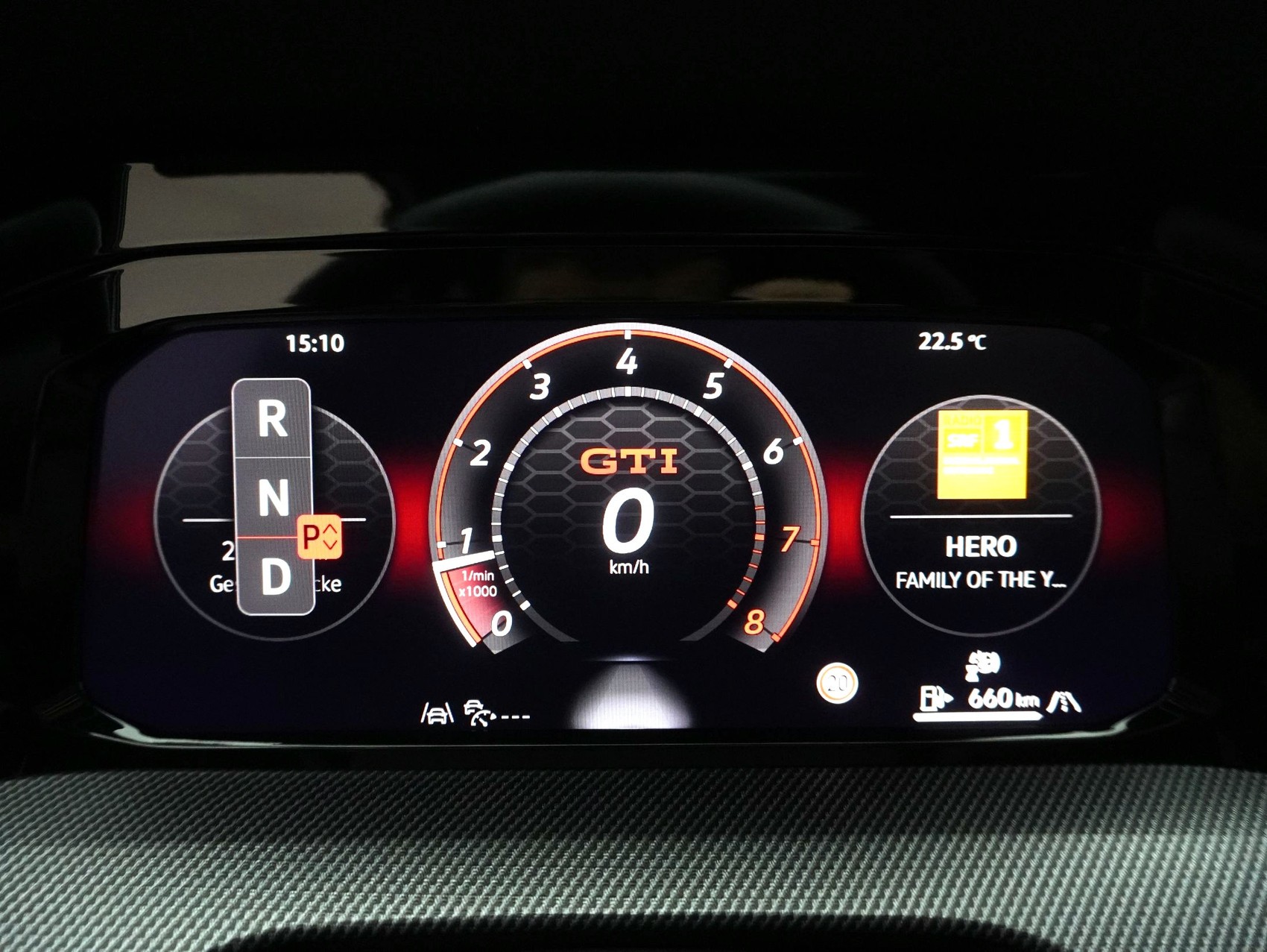 VW Golf 8.5 2.0 TSI DSG GTI Black Style (2025) ** Harman/Kardon / Head-Up / Panoramadach **-image-15