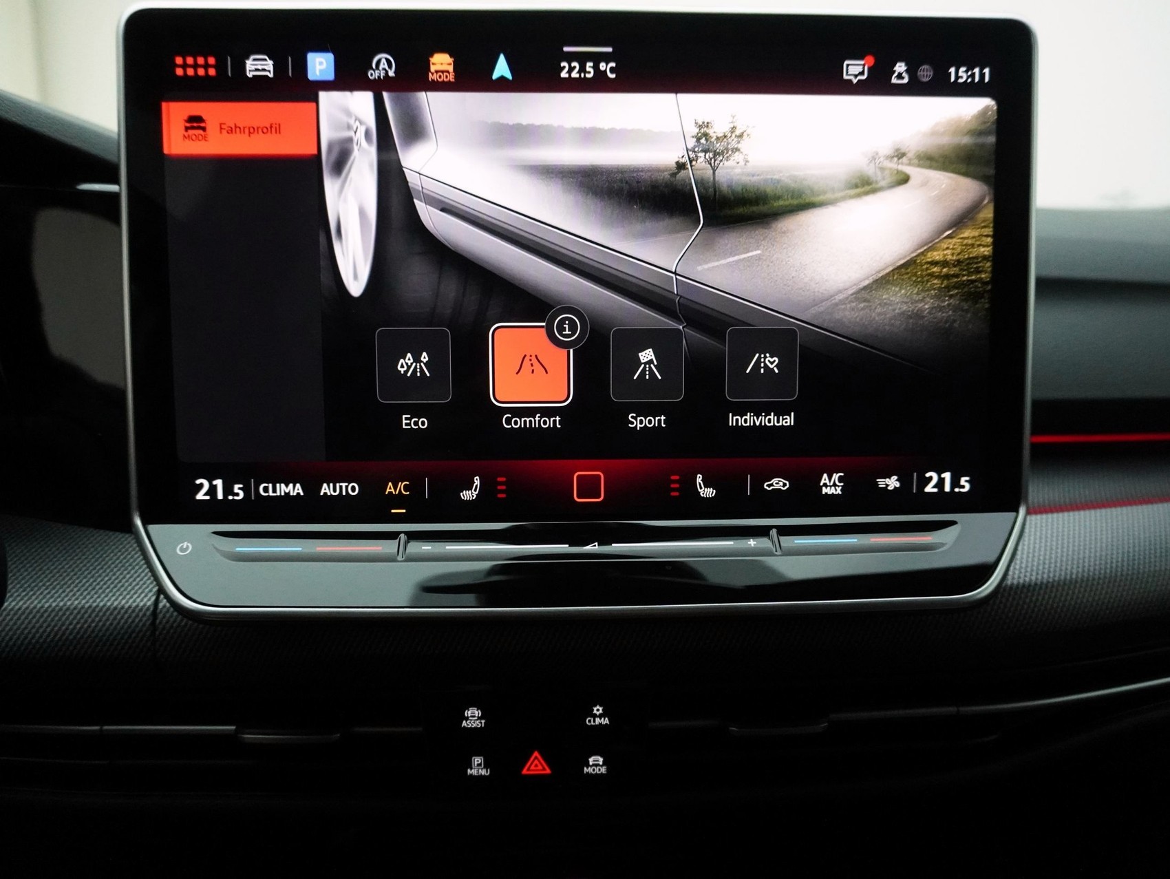 VW Golf 8.5 2.0 TSI DSG GTI Black Style (2025) ** Harman/Kardon / Head-Up / Panoramadach **-image-17