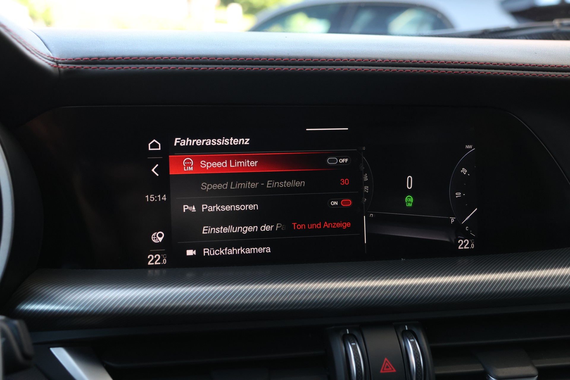 ALFA ROMEO Stelvio 2.0 Competizione Pack Sky Q4 AT8 (CH)-image-25