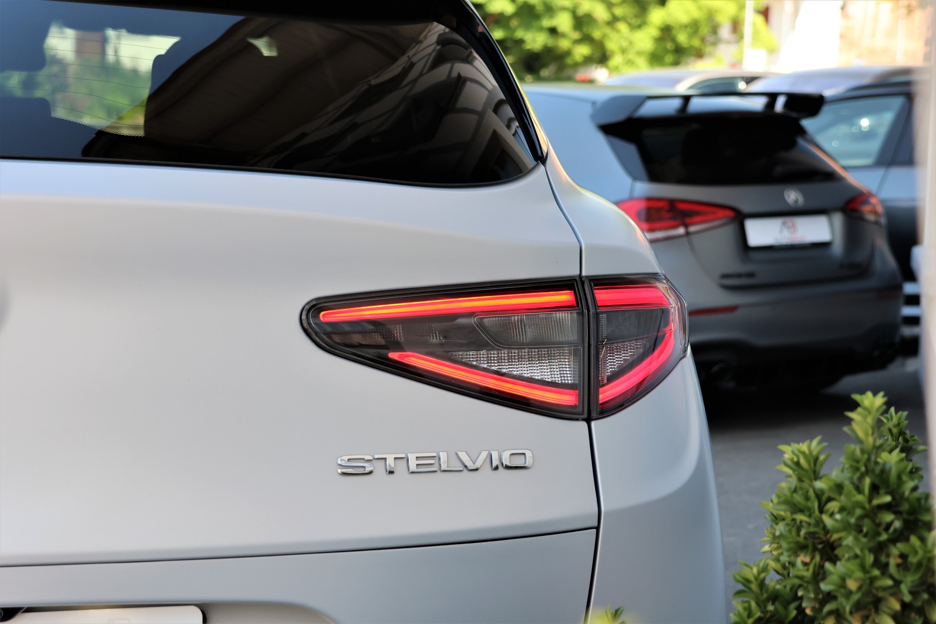 ALFA ROMEO Stelvio 2.0 Competizione Pack Sky Q4 AT8 (CH)-image-5