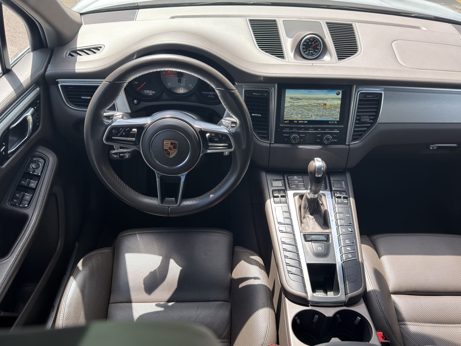 PORSCHE Macan S Diesel PDK-image-13