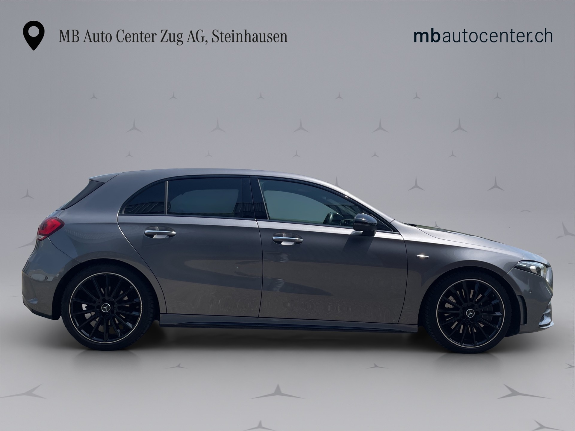 MERCEDES-BENZ A 250 AMG Line 4m-image-6