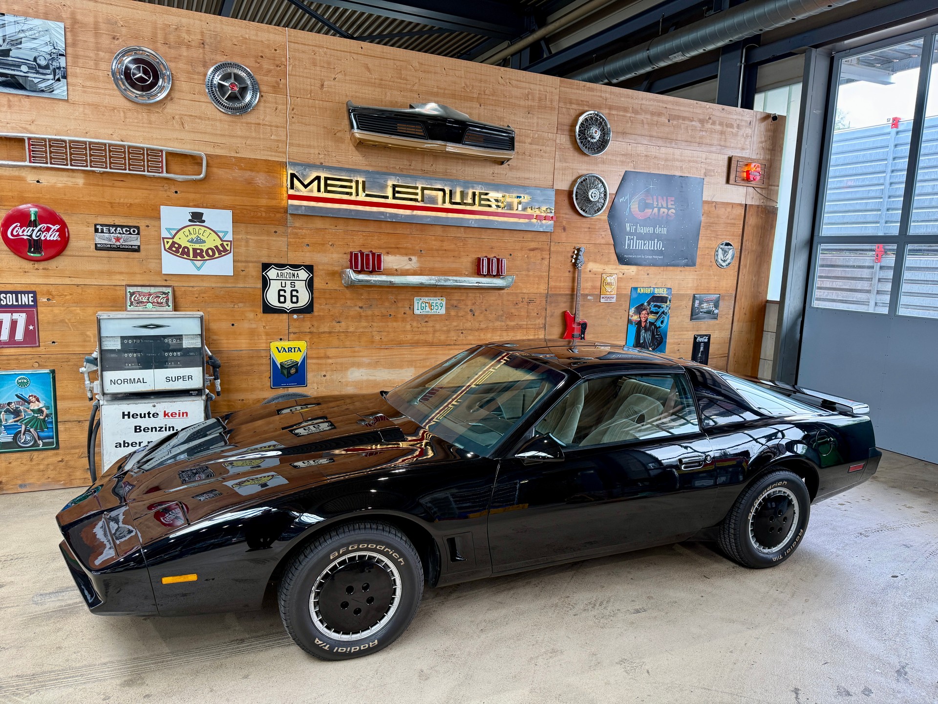 PONTIAC Firebird 5.0 V8 Trans Am K.I.T.T.-image-3