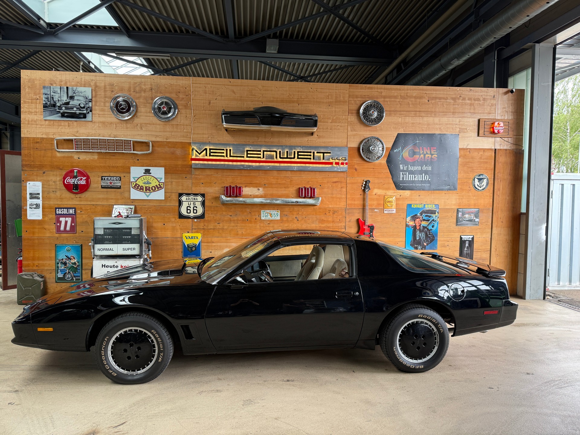 PONTIAC Firebird 5.0 V8 Trans Am K.I.T.T.-image-11