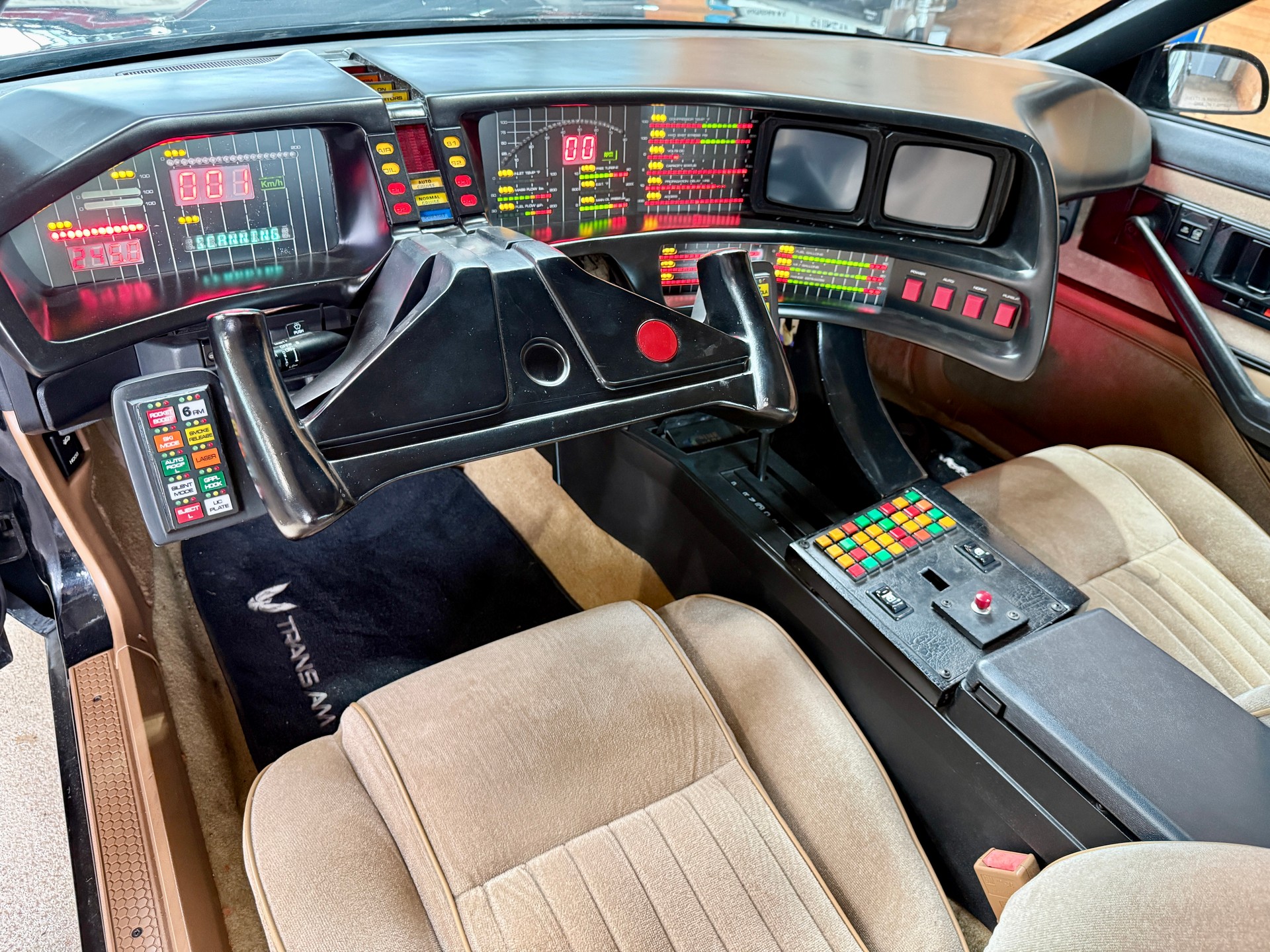 PONTIAC Firebird 5.0 V8 Trans Am K.I.T.T.-image-5