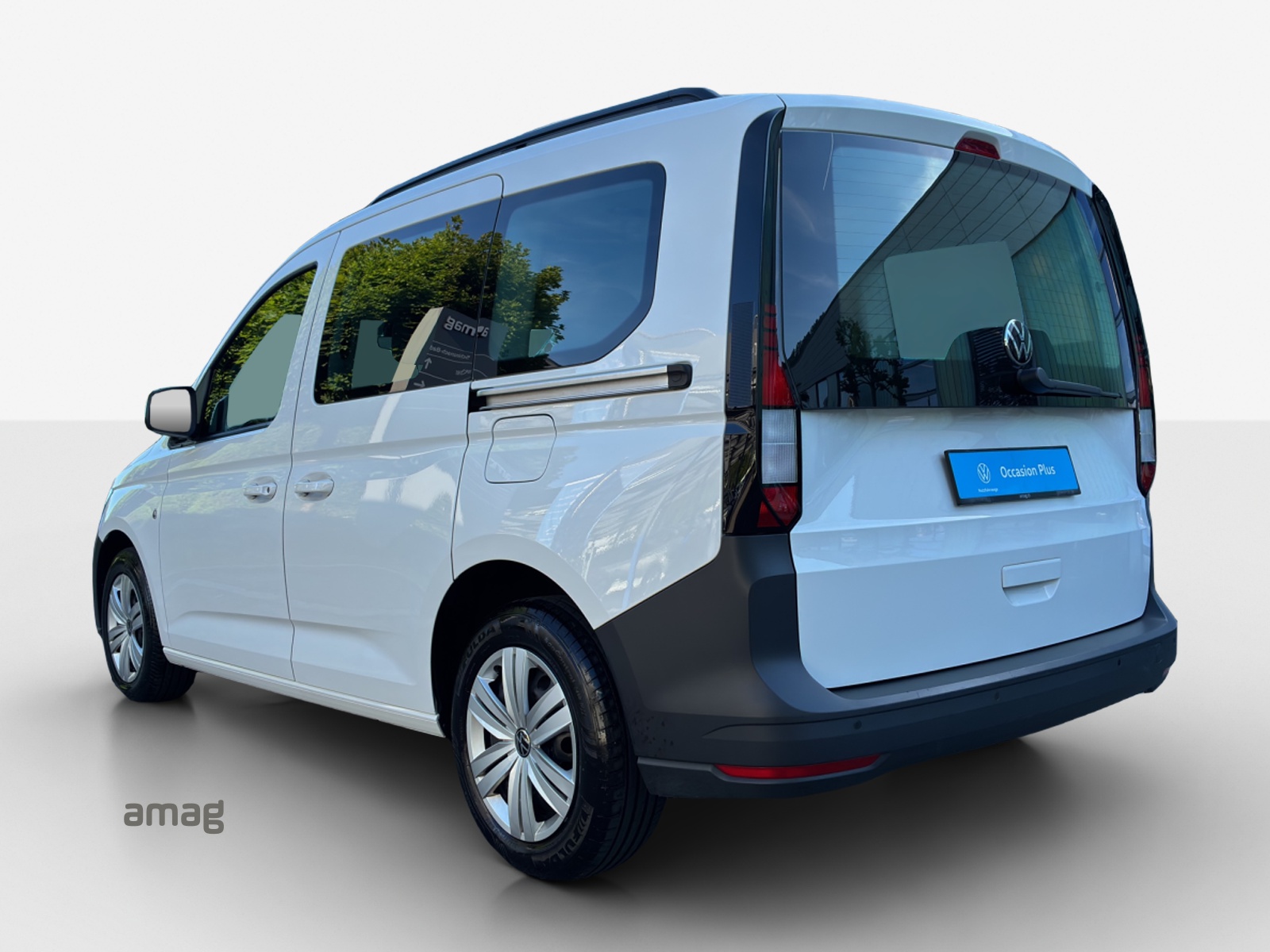 VW Caddy 2.0 TDI 4Motion-image-2