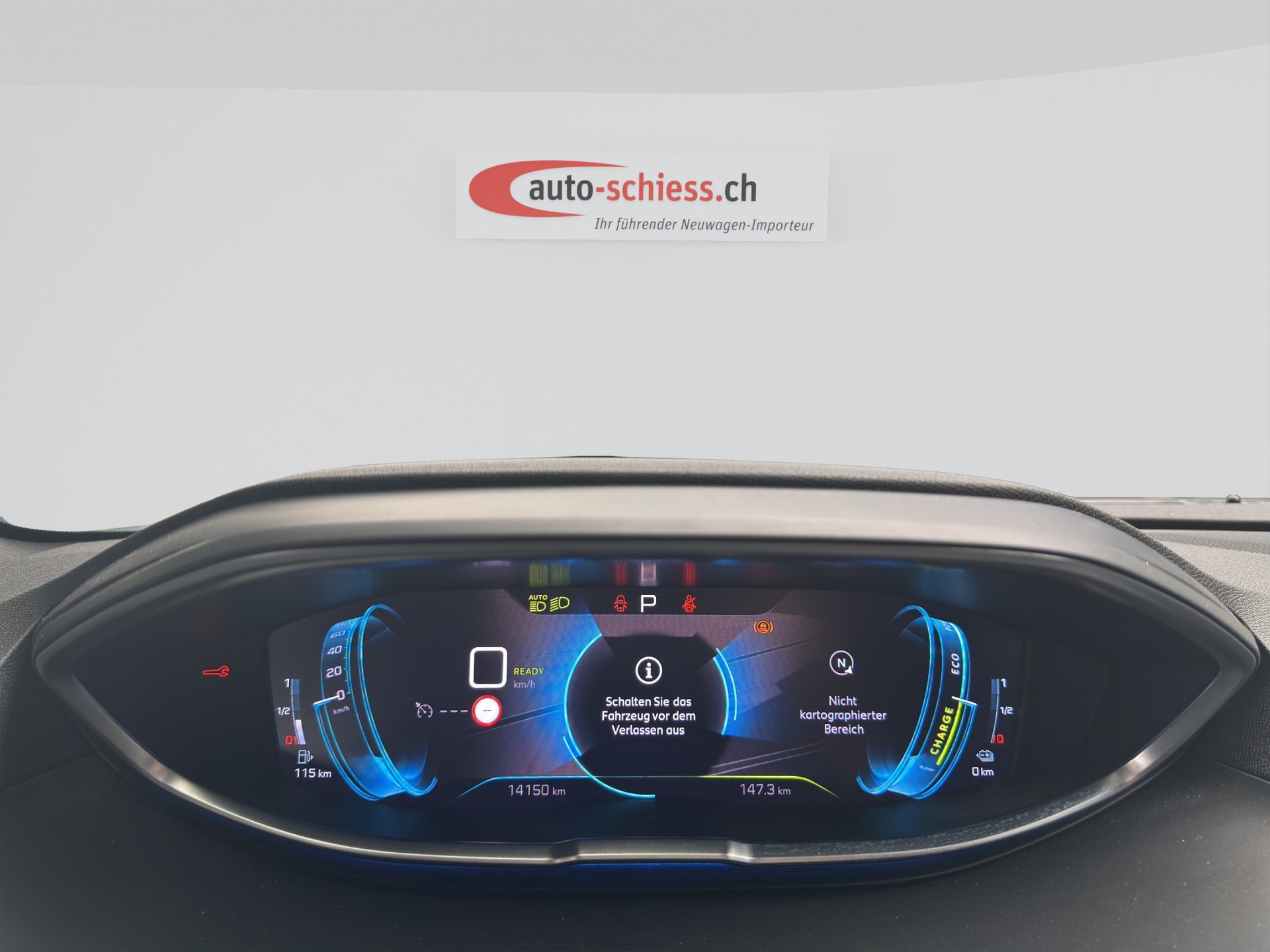 PEUGEOT 3008 180e Hybrid2 Allure Pack EAT8-image-10