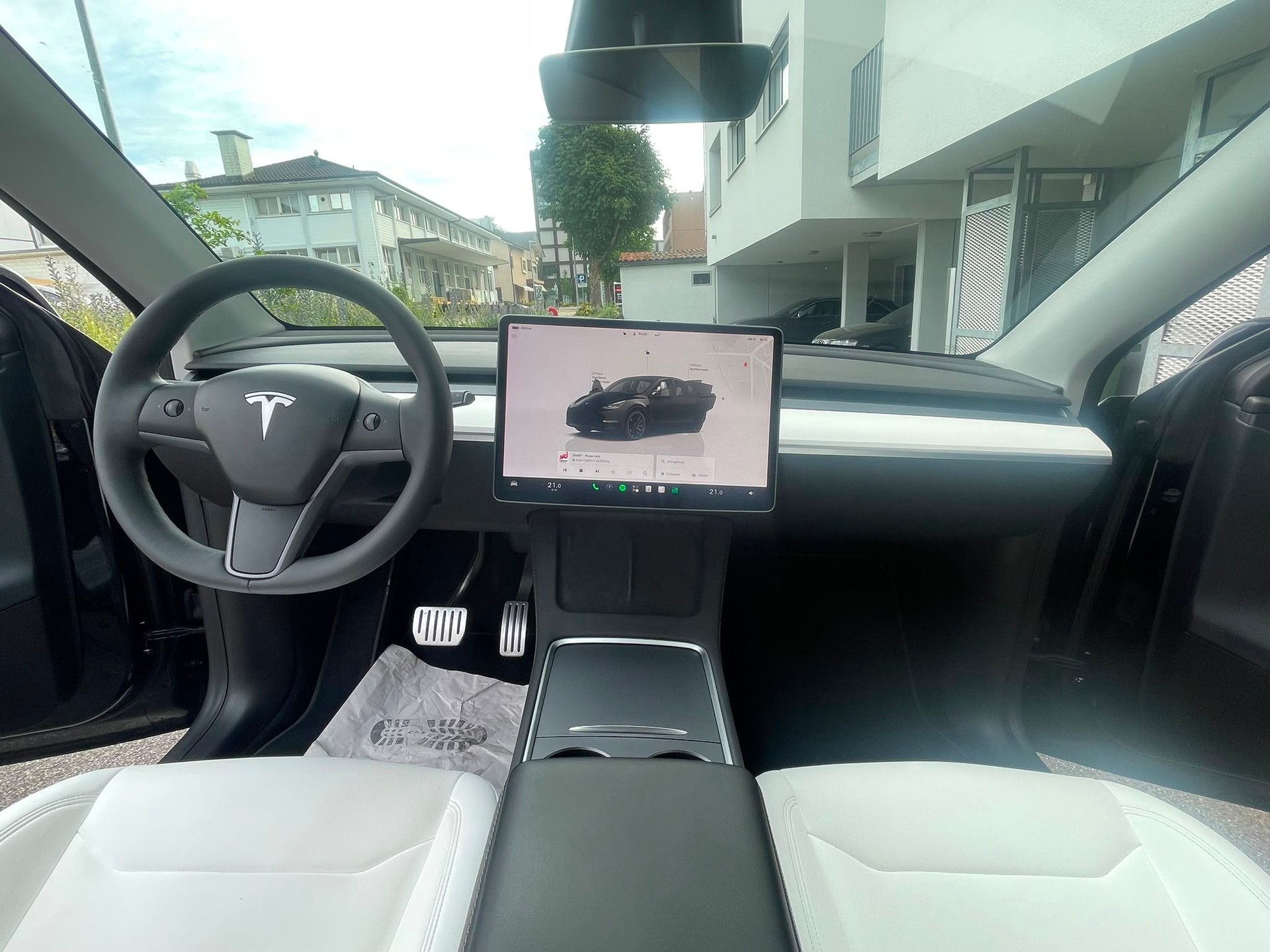TESLA Model Y Performance 514 km (WLTP) 534PS Enhanced Autopilot Made in Berlin Werksgarantie-image-11