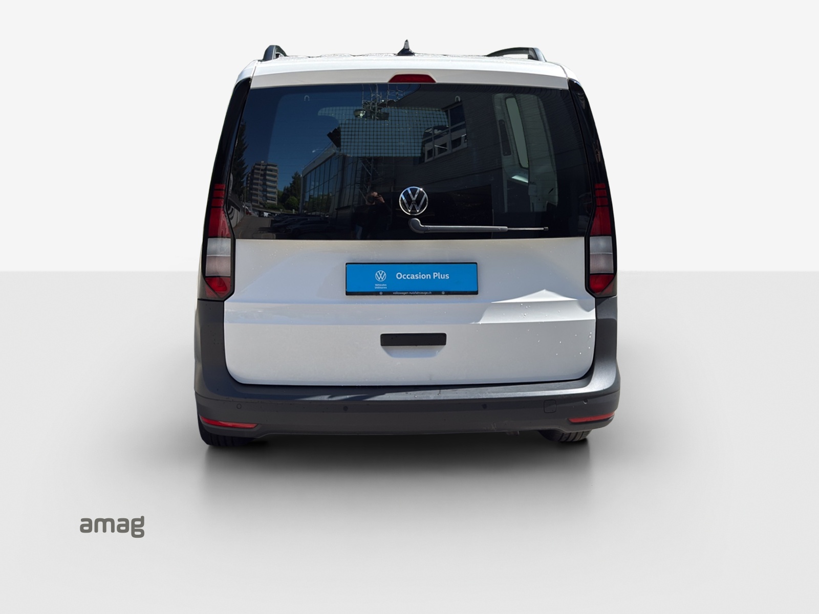 VW Caddy Cargo 2.0TDI Maxi 4Motion-image-3