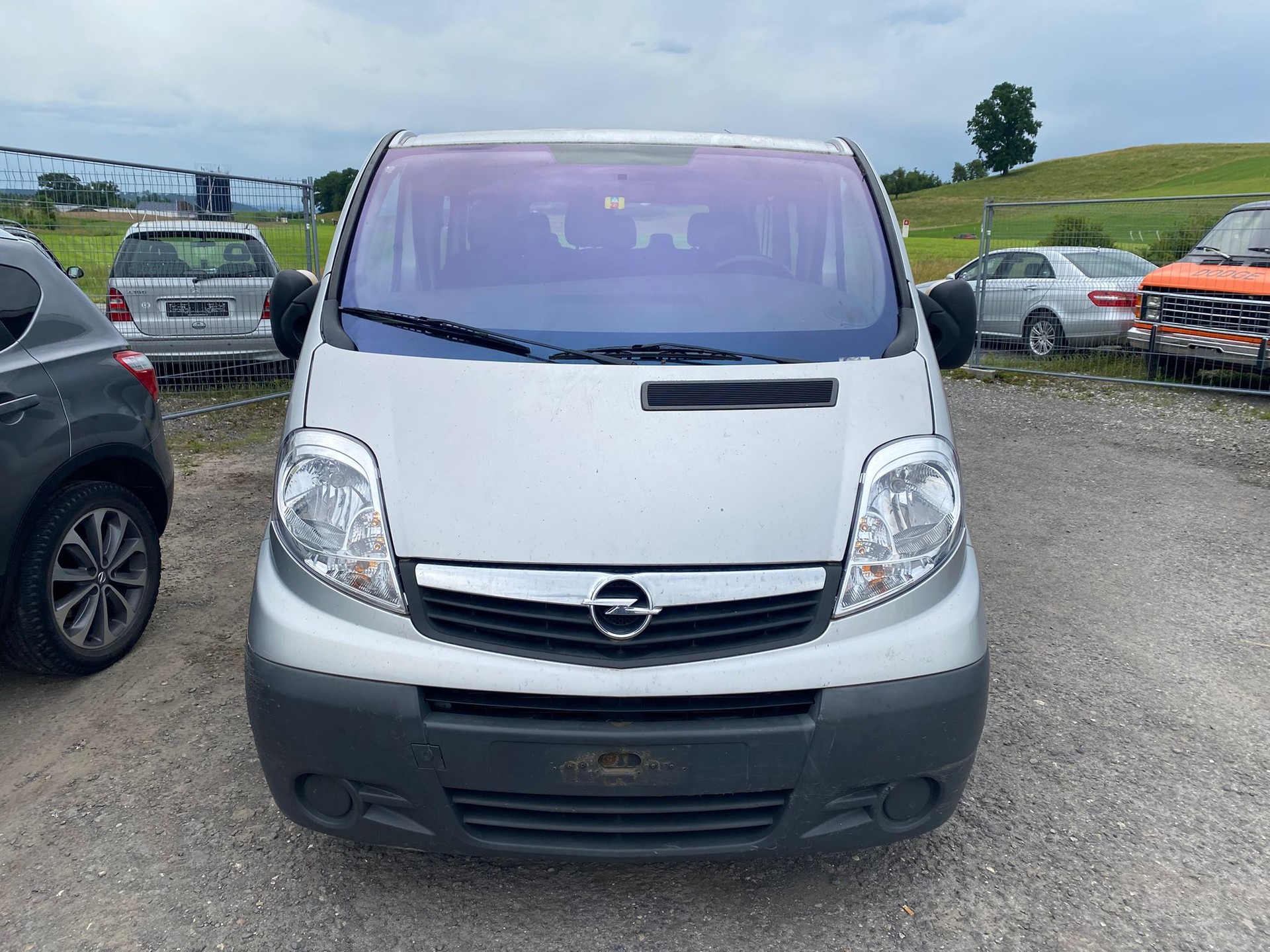OPEL Vivaro 2.5 CDTI 2.9t L2H1-image-3