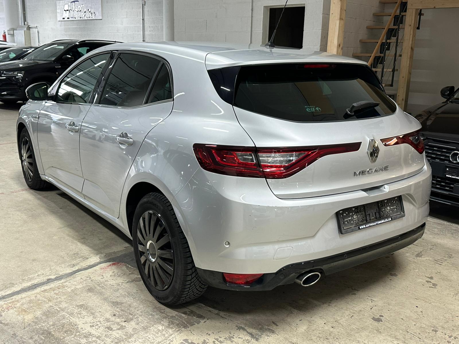 RENAULT Mégane 1.2 16V Turbo Bose-image-3