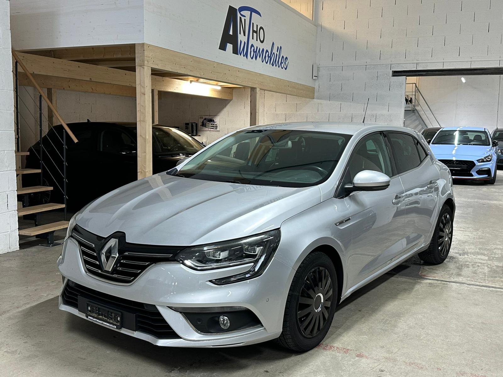 RENAULT Mégane 1.2 16V Turbo Bose-image-0