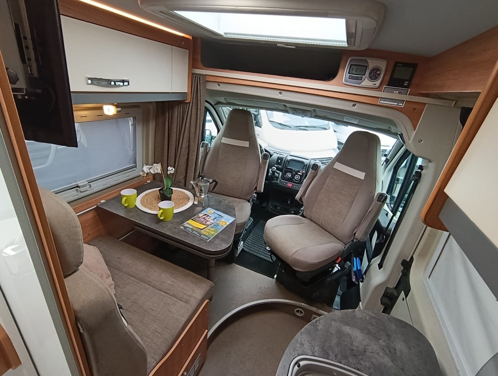 GLOBECAR Summit 640 wendig, mit Schlafkomfort, Raumgefühl eines teilintegrierten – voller Autarkie zu einem sehr guten Preis**-image-19