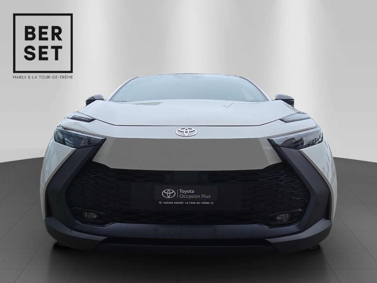 TOYOTA C-HR 2.0 PHEV Swiss Edition-image-7