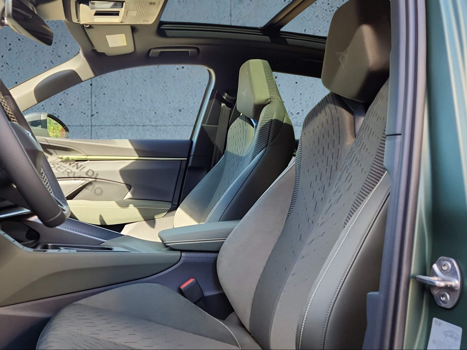 CUPRA Terramar 1.5 eTSI Prime Edition DSG-image-8
