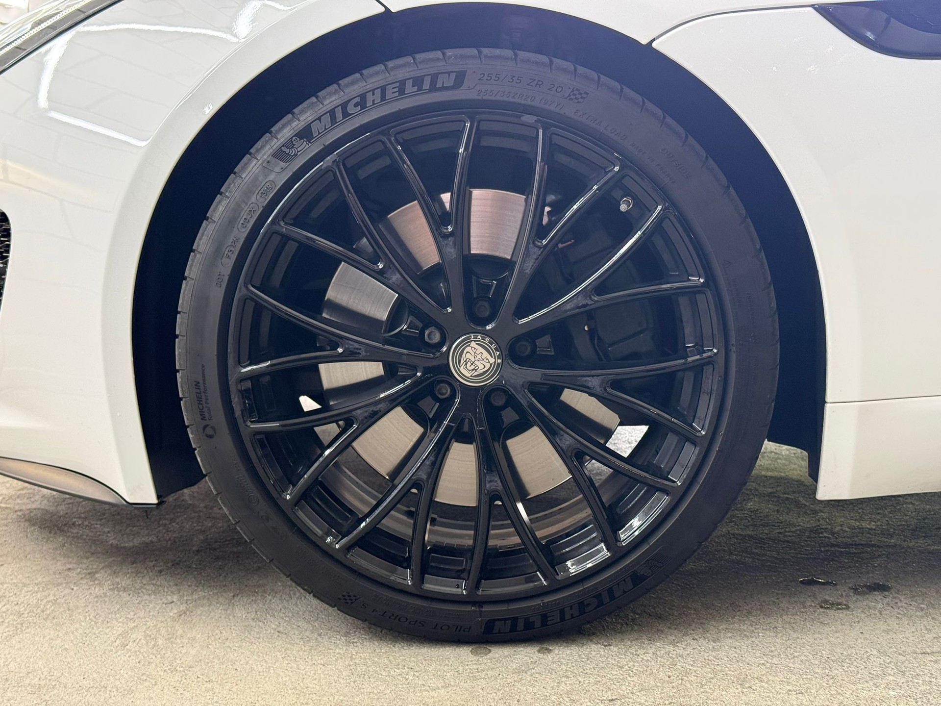 JAGUAR F-Type Coupé S 3.0 V6 S/C-image-12