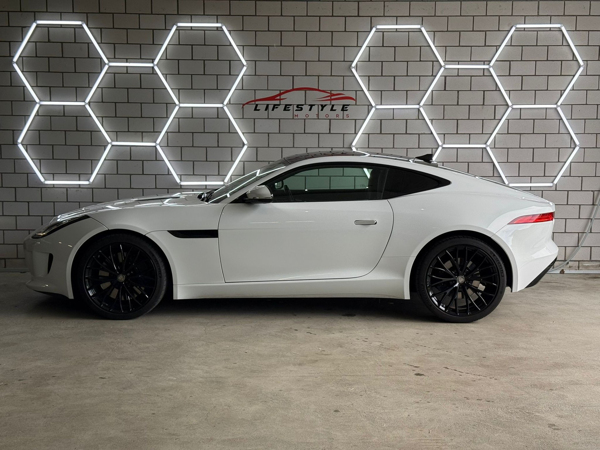 JAGUAR F-Type Coupé S 3.0 V6 S/C-image-1