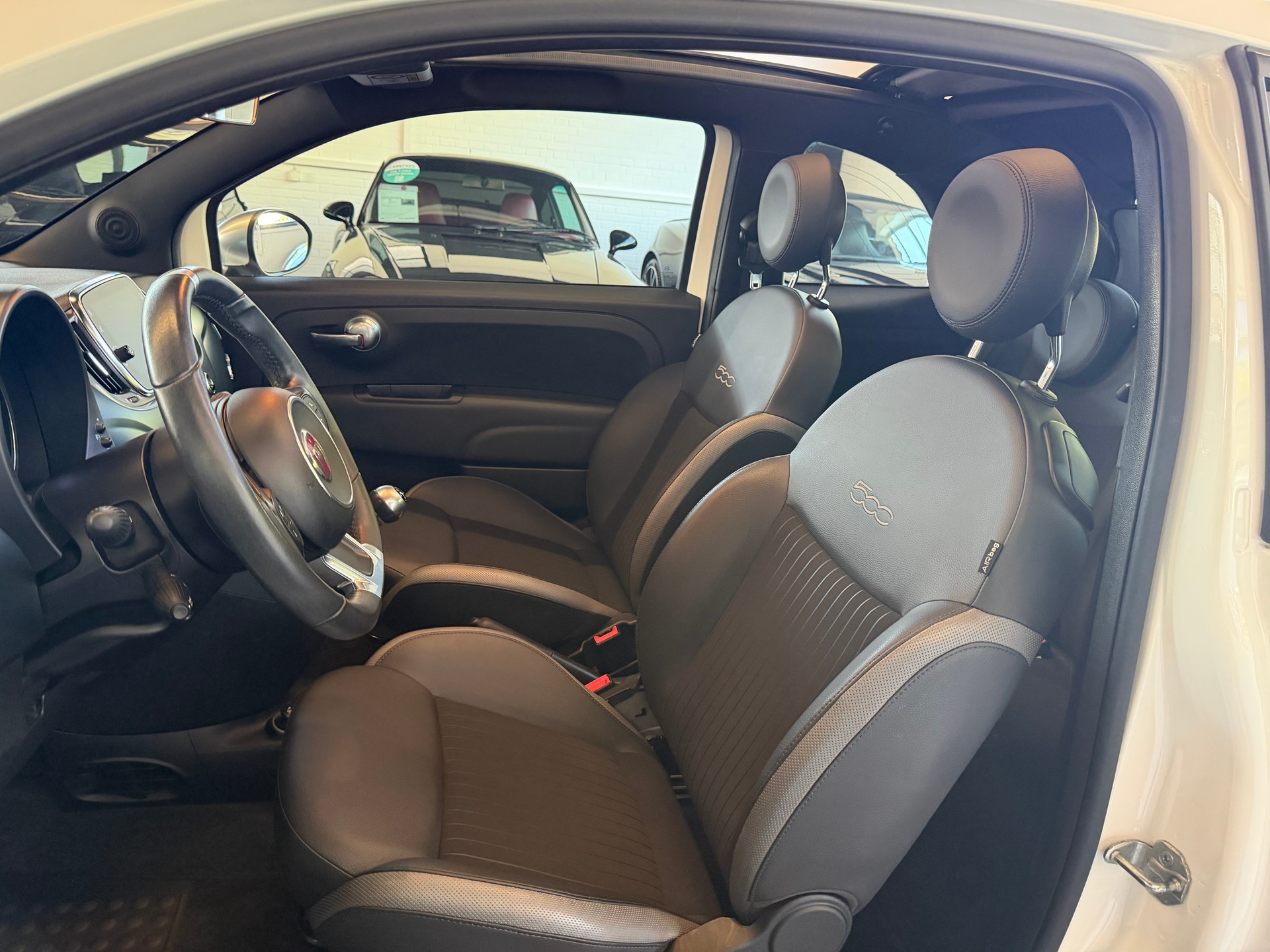 FIAT 500C 0.9 Twinair Rockstar-image-10