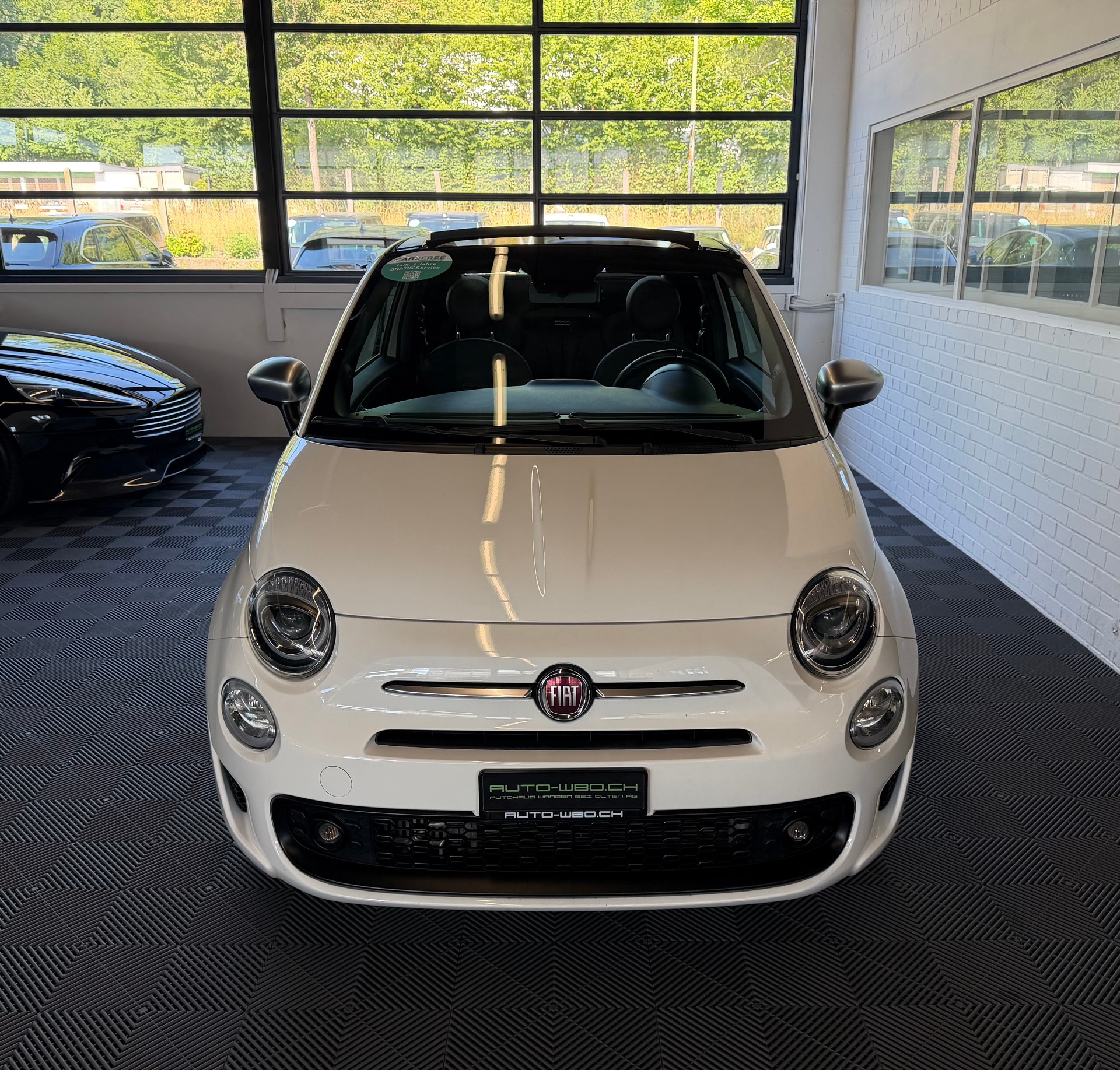 FIAT 500C 0.9 Twinair Rockstar-image-6