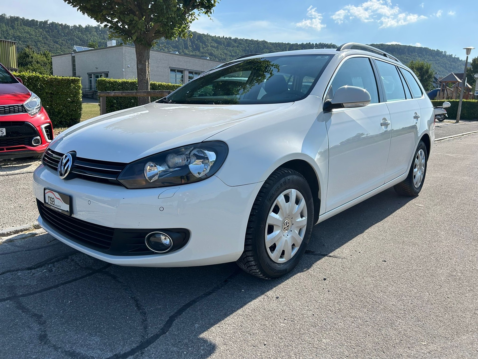 VW Golf Variant 1.4 TSI Team DSG-image-1