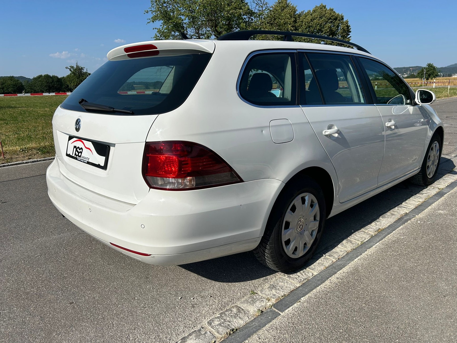 VW Golf Variant 1.4 TSI Team DSG-image-5