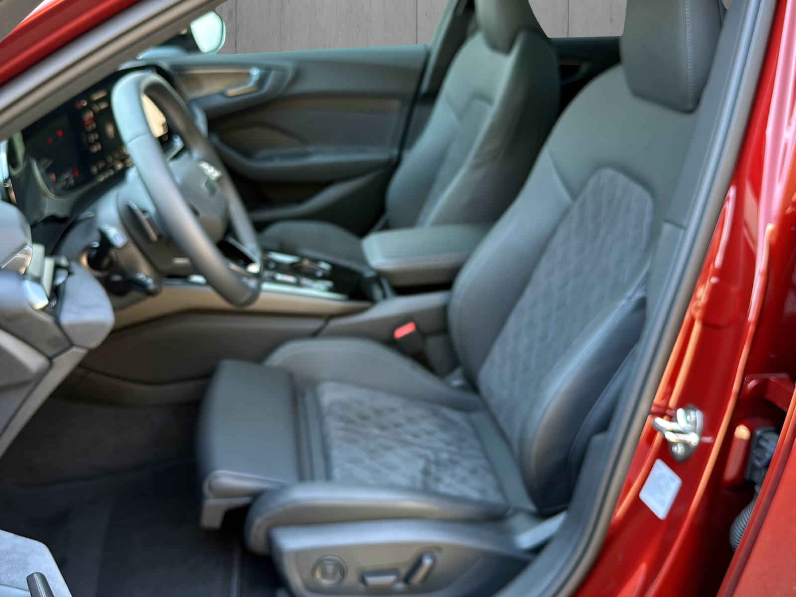 AUDI S5 Avant TFSI quattro S tronic*Standheizung,Panoramadach,5-Jahre Werksgarantie*-image-7